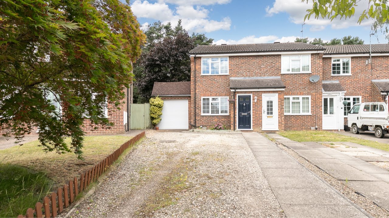Crofton Close, Forest Park, Bracknell YouTube