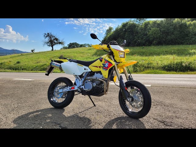 DRZ400S逆輸入車SM仕様 最後の楽園」アメリカで、どっこい生きてる400ccモタードの名車