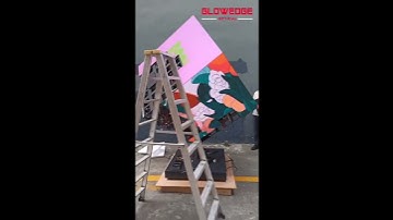 Rotating LED Cube #leddisplay #retailshopping #retailinnovation #digitalsignage