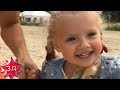 ДЕТИ ПУГАЧЕВОЙ И ГАЛКИНА: Лиза и Гарри Галкины на прогулке - свежее видео! Юрмала, август 2017