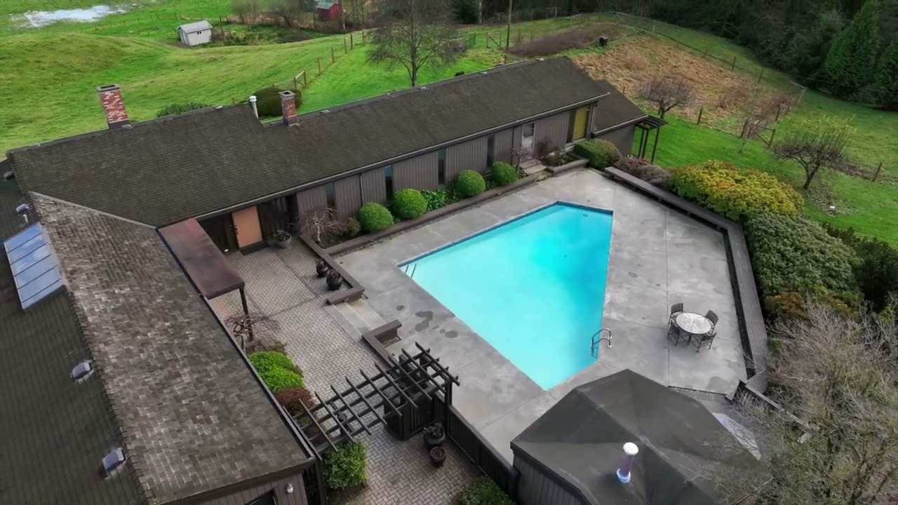 9196 222 St Langley Twnshp, Langley - Karen Conyers Senior Vice President, Sales & Winston Conyers