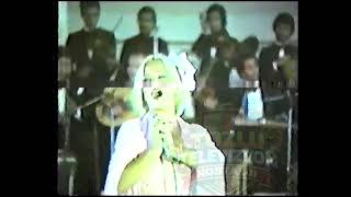 Gönül Yazar Sahne I Canlı - 1985