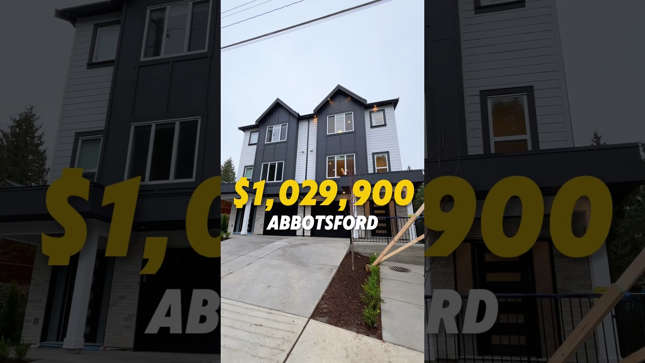 Tour this Brand new Half Duplex in Abbotsford! 