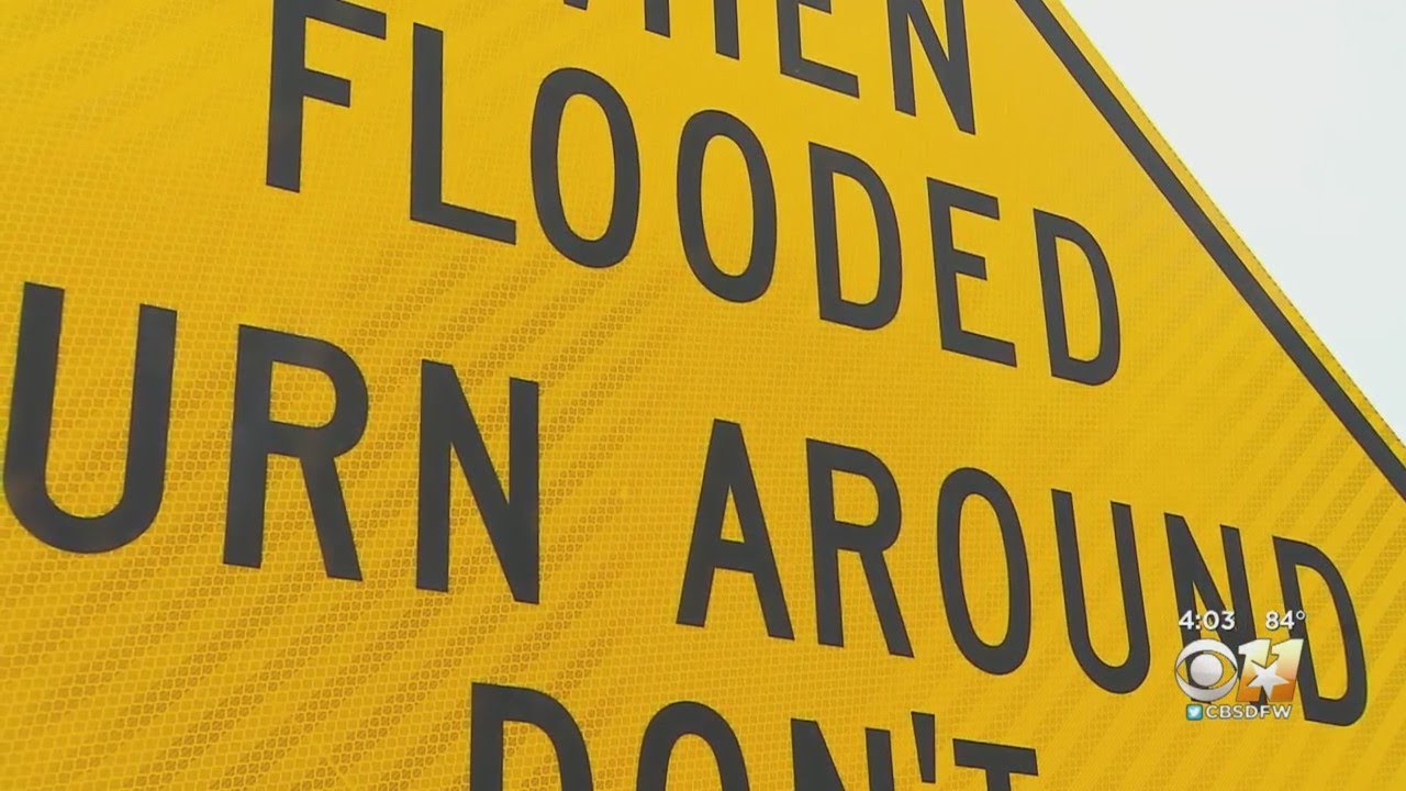Flash Flood Threat For North Texas As Rain Moves Into The Area - YouTube