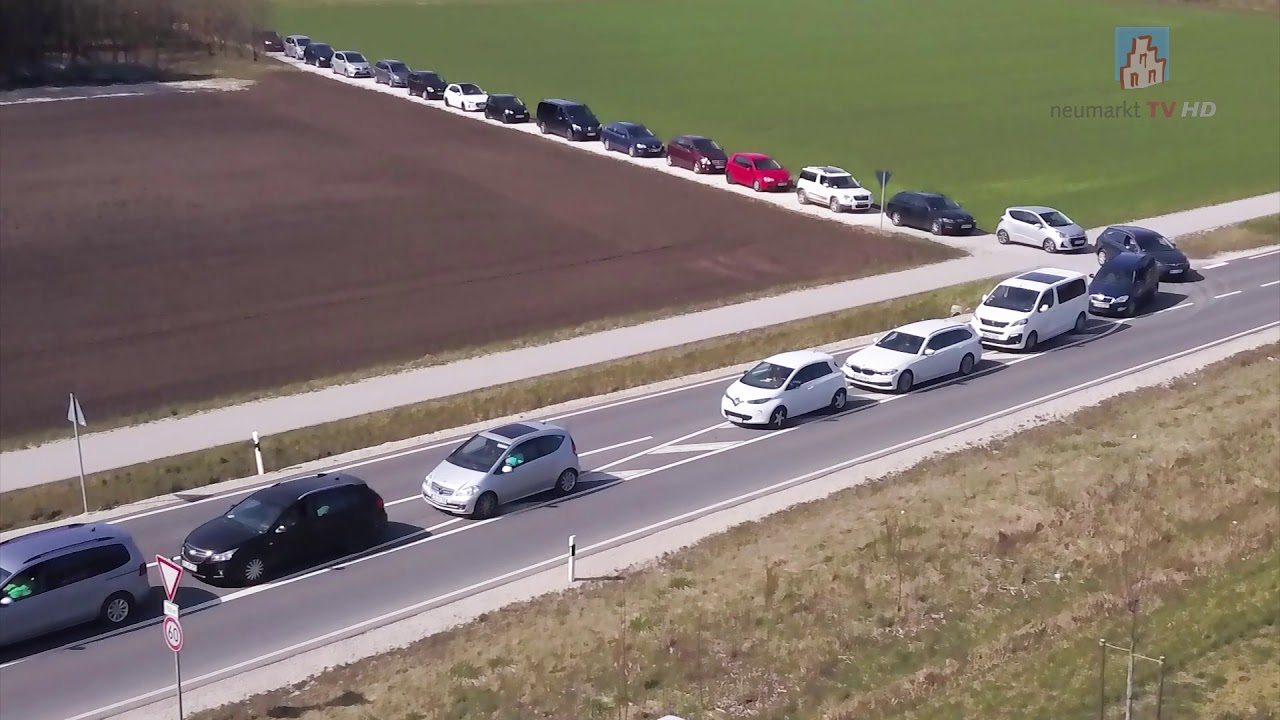Riesen Ansturm Auf Den Knodel Drive In Bei Burgis In Neumarkt Youtube