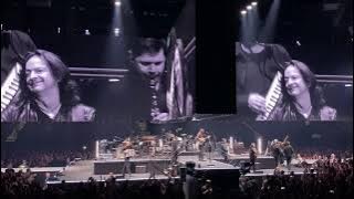 Roger Waters - Live - Outside the Wall