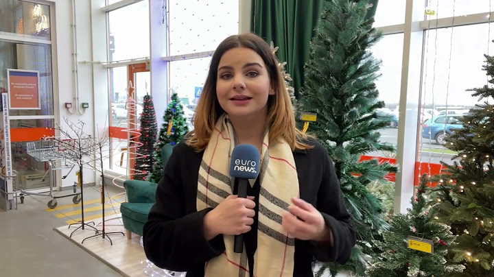 Cât este recomandat să păstrăm brazii artificiali