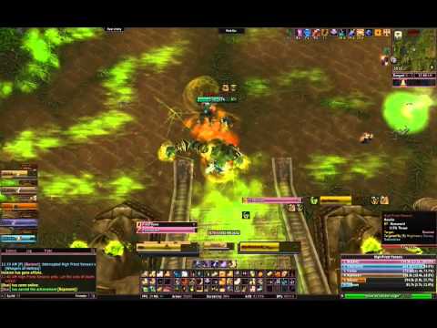 HQ High Priest Venoxis encounter in Zul'Gurub, tank perspective with achievement.