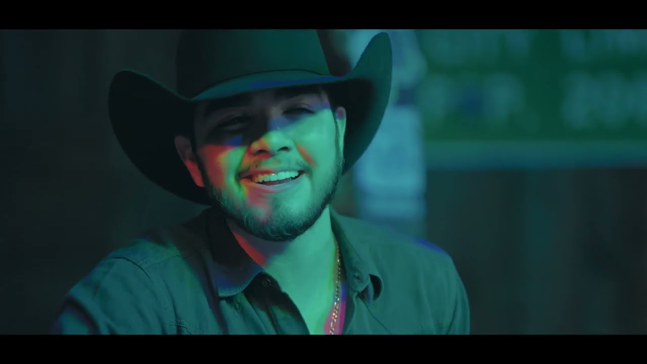 La Alianza Norteña Ft. Manuel Reza - La Apretada