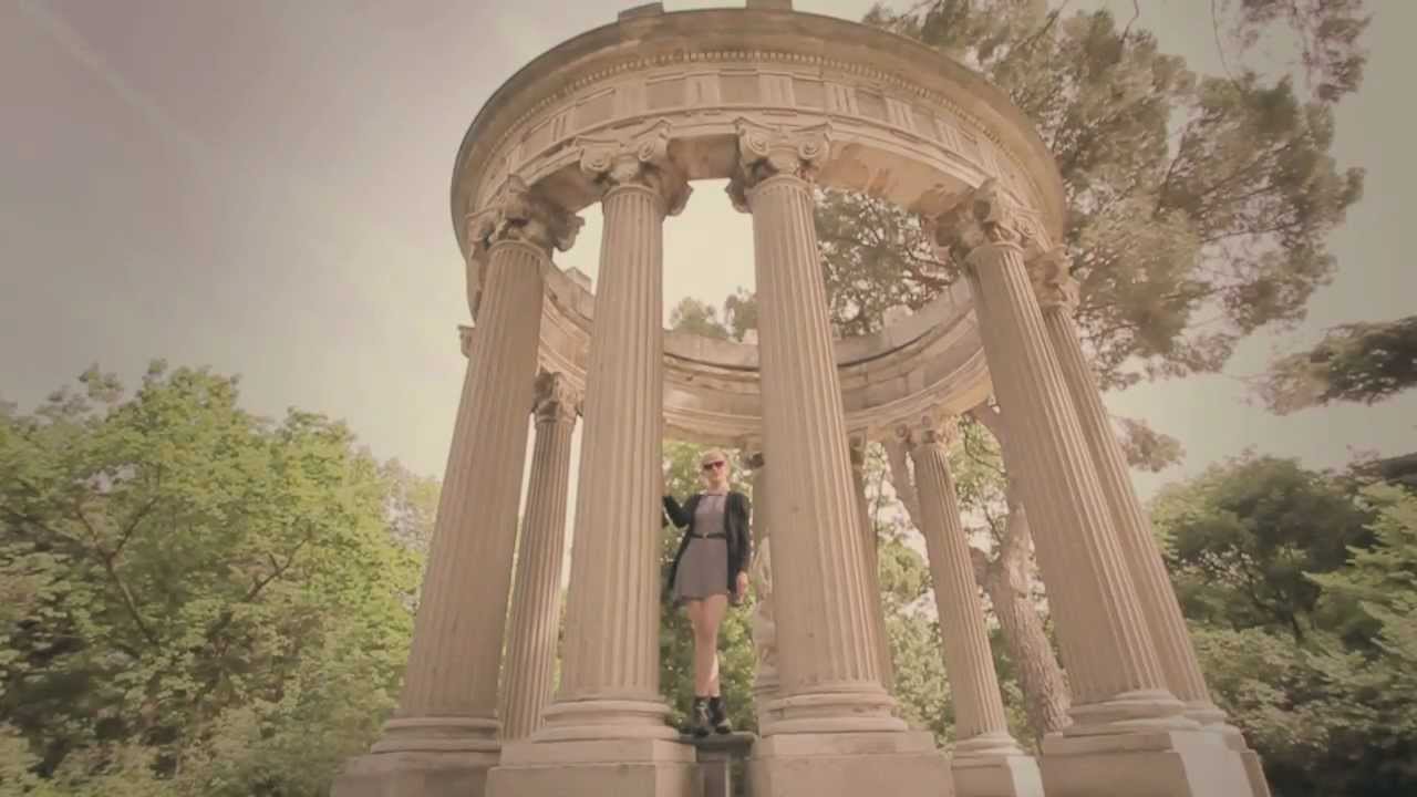 the Felines "Daddy Walk"