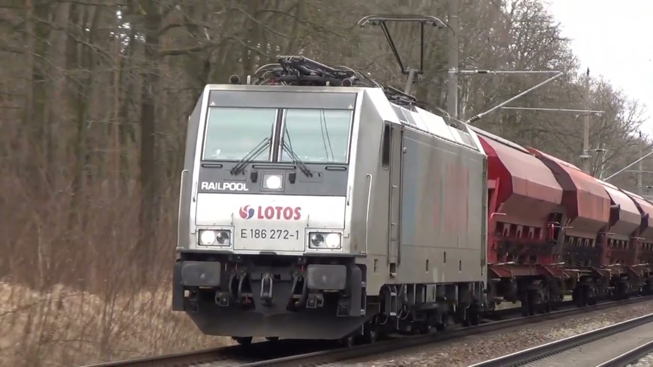 Double macro of the freight train with E 186 272 1 from Railpool on the way to Berlin  