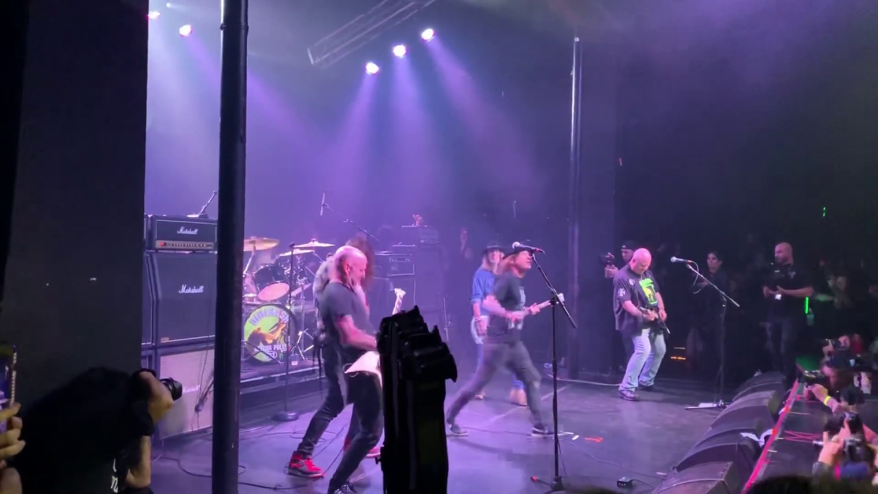 Dave Grohl, Corey Taylor, Rex Brown, Scott Ian cover KISS Love Gun with Charlie Benanti Dimebash