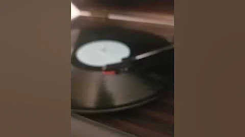 Medley of Jesus sung by Allen Wingate