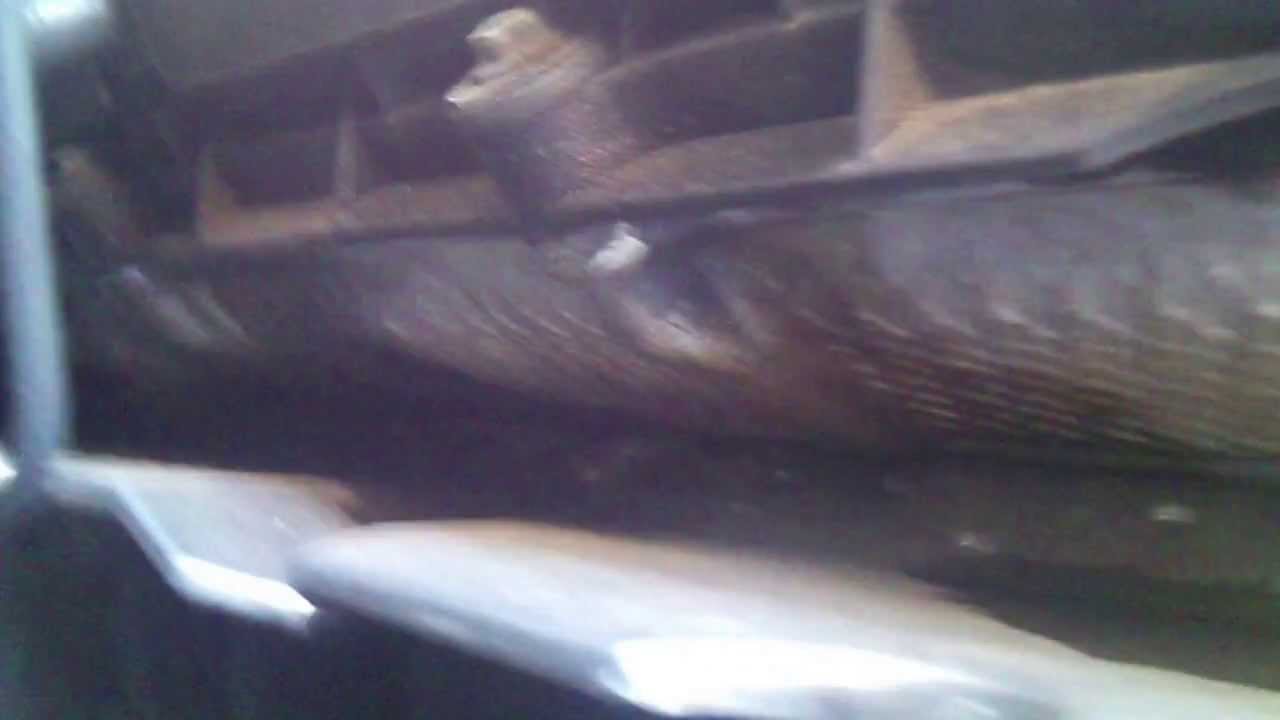 Mini Cooper BMW >> Ölverlust (Ventildeckel-Dichtung?) und Flüssigkeit unter den Injektoren (?) - YouTube Mini Cooper BMW >> Ölverlust (Ventildeckel-Dichtung?) und Flüssigkeit unter den Injektoren (?) - YouTube