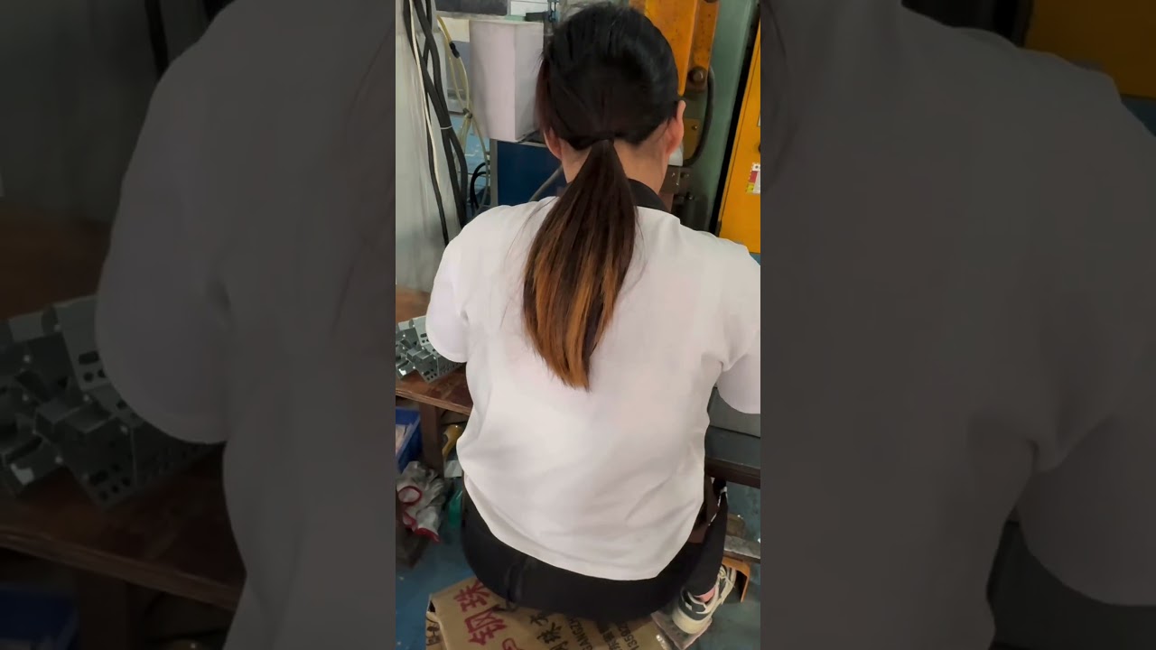 various of slides here，dm for catalog😏. 