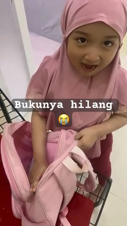 Bukunya Raisya hilang?? #shortvideo #funny