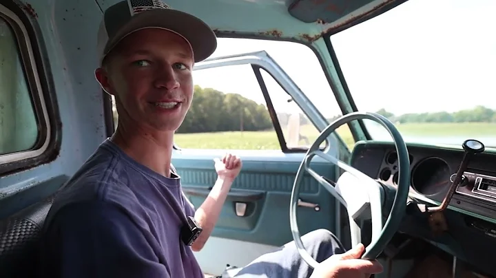 Teaching A Gen Z How To Drive a “Three on the Tree” Manual Transmission