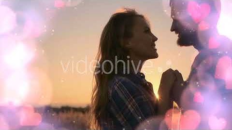 Abstract Heart Light Frame | Motion Graphics - Envato elements