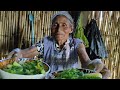 Así  preparó  Tía Ernestina unas ricas guías Oaxaqueñas.  | una visita mas para entregarle su apoyo.