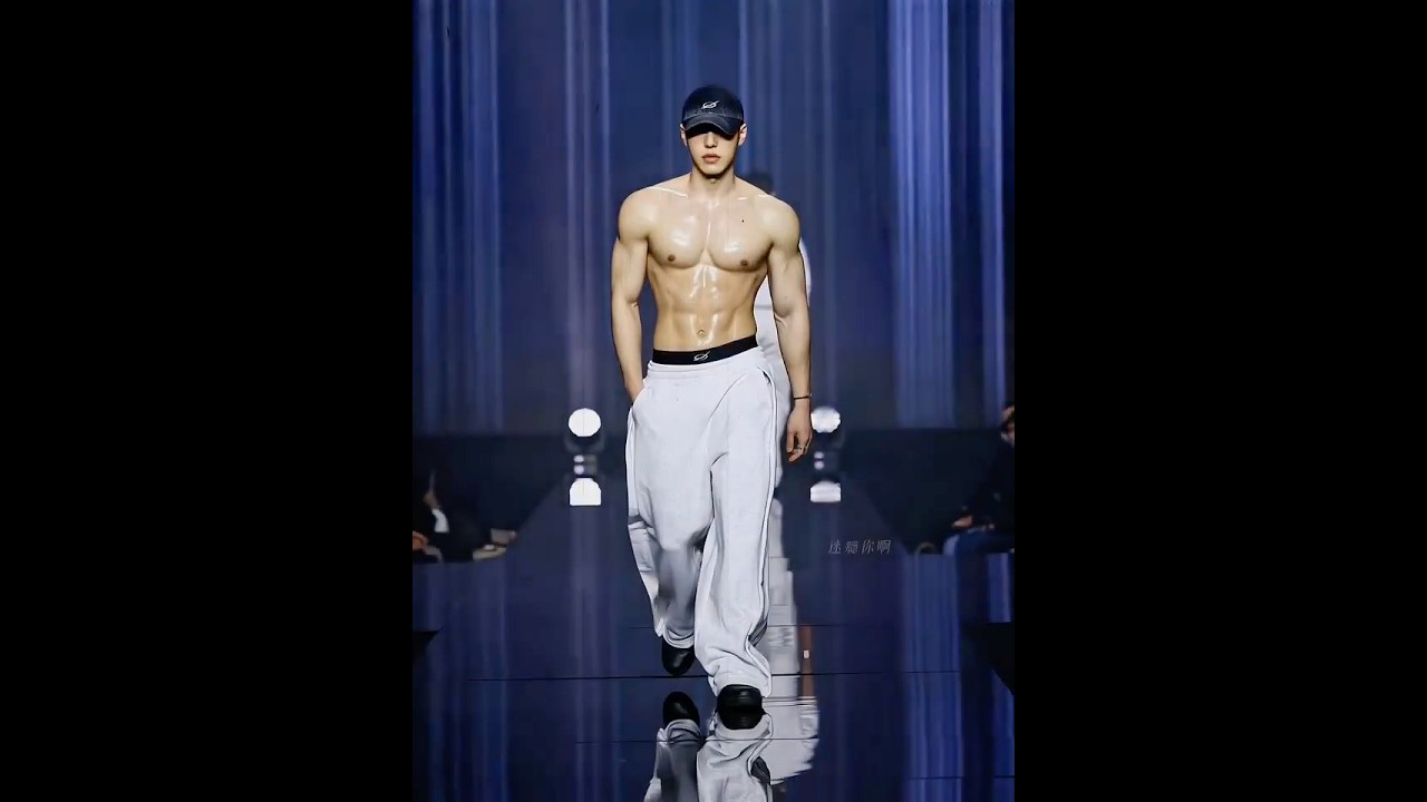 Hottest Male Model Steals The Show - International Fashion Week!