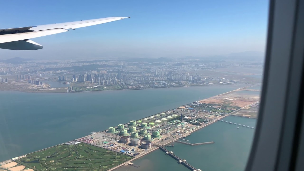 仁川国際空港着陸、大韓航空706便