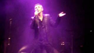 Video voorbeeld van "Marc Almond - Entertain Me"