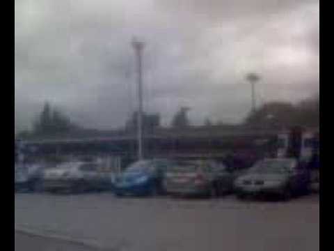 First Great Western Valenta HST flies through Hung...