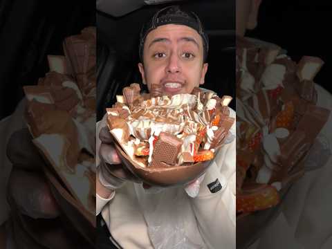 أكلت أكبر بيضة كيندر في العالم عصير تايم 