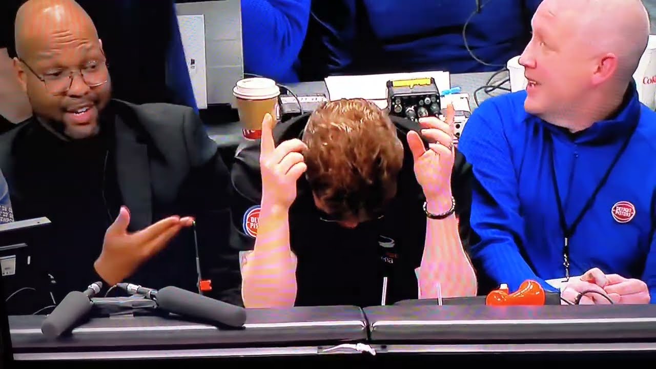 A stuck horn at Little Caesars Arena stops play between the Cavs and Pistons for an extended period 