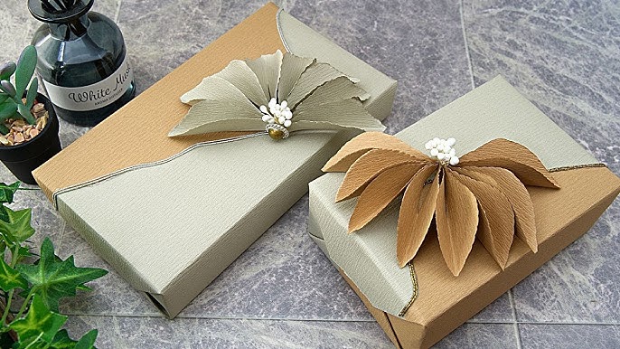  SEWACC 60 Sheets Wrapping Paper Star Tissue Paper Color Tissue  Paper Gift Wrap Christmas Present Wrapper Flowers Wrap Paper Flower Gifts  Package Paper Sydney Paper Decorate Metallic Color : אמנות, יצירה
