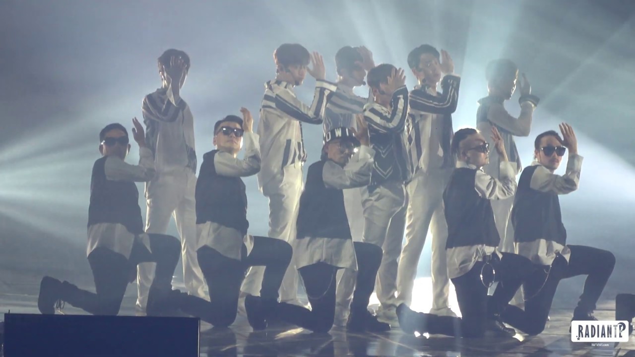 190421 신화 Chapter4 콘서트 [4K] -  LEVEL