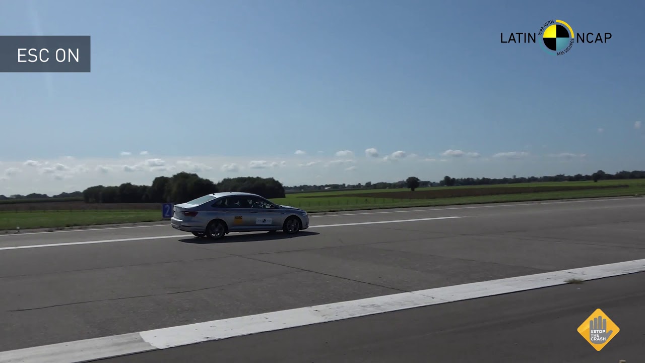 Crash Test Volkswagen Jetta 6 Airbags ESC YouTube