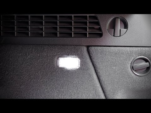 Audi Q3 (8U) trunk light upgrade with white T10 LEDs