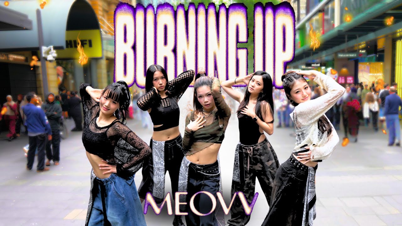 [KPOP IN PUBLIC] MEOVV (미야오) 