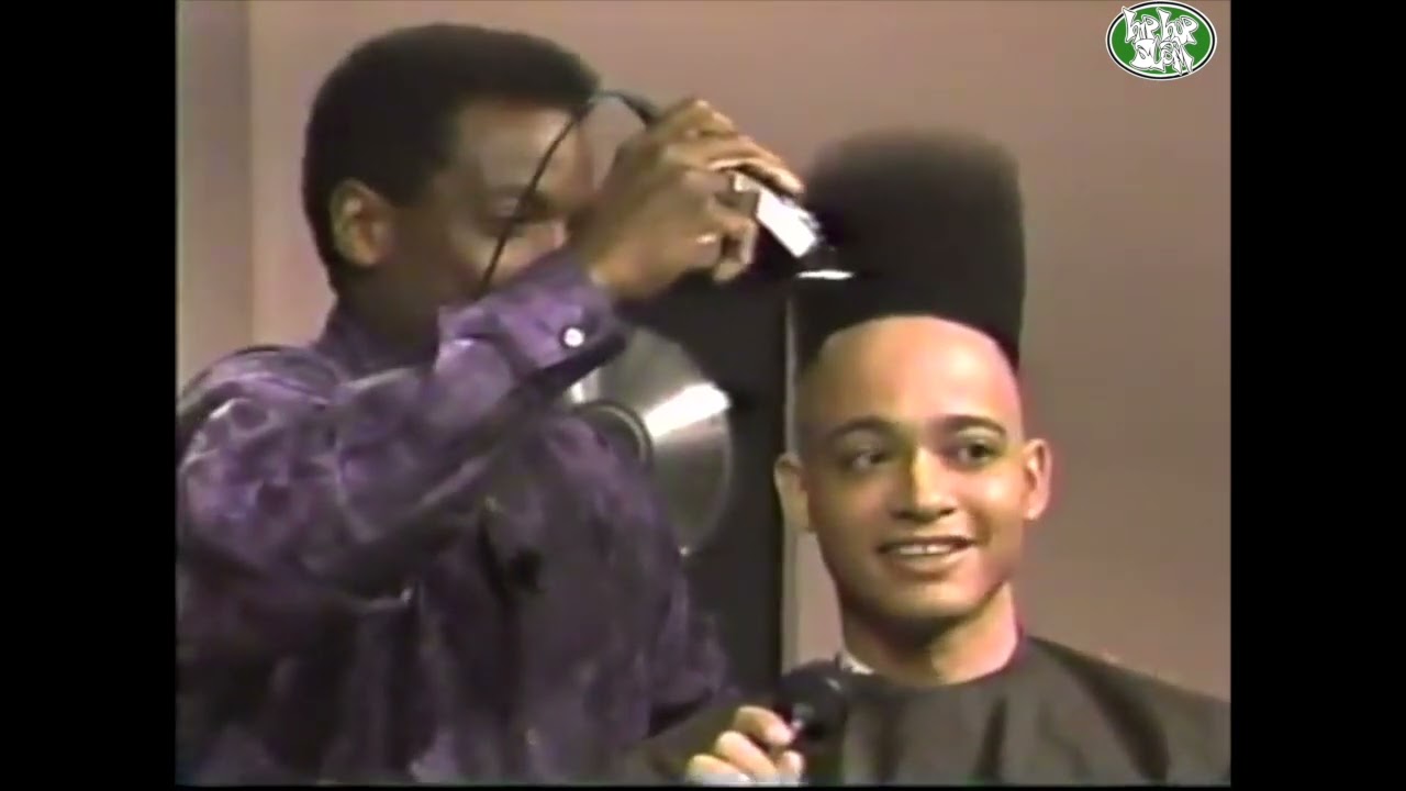 Kid 'N Play's Kid gets haircut by Donnie Simpson + DJ Wiz & Play & LL Cool J (1989 Video Soul BET)