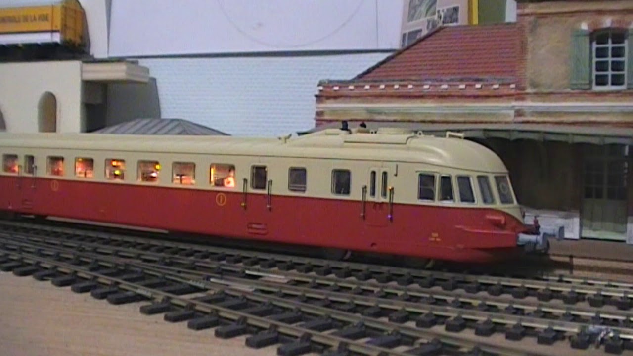 AS HO AUTORAIL ABJ4 avec accessoires a monter comme neuf gu