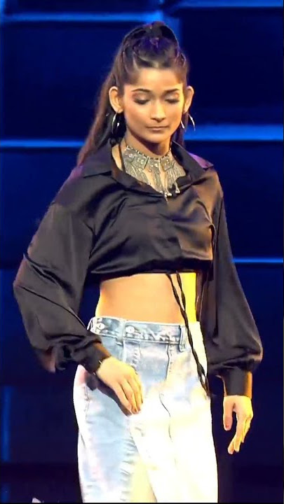 VARTIKA JHA ON MUQABALA #DANCEPLUS6