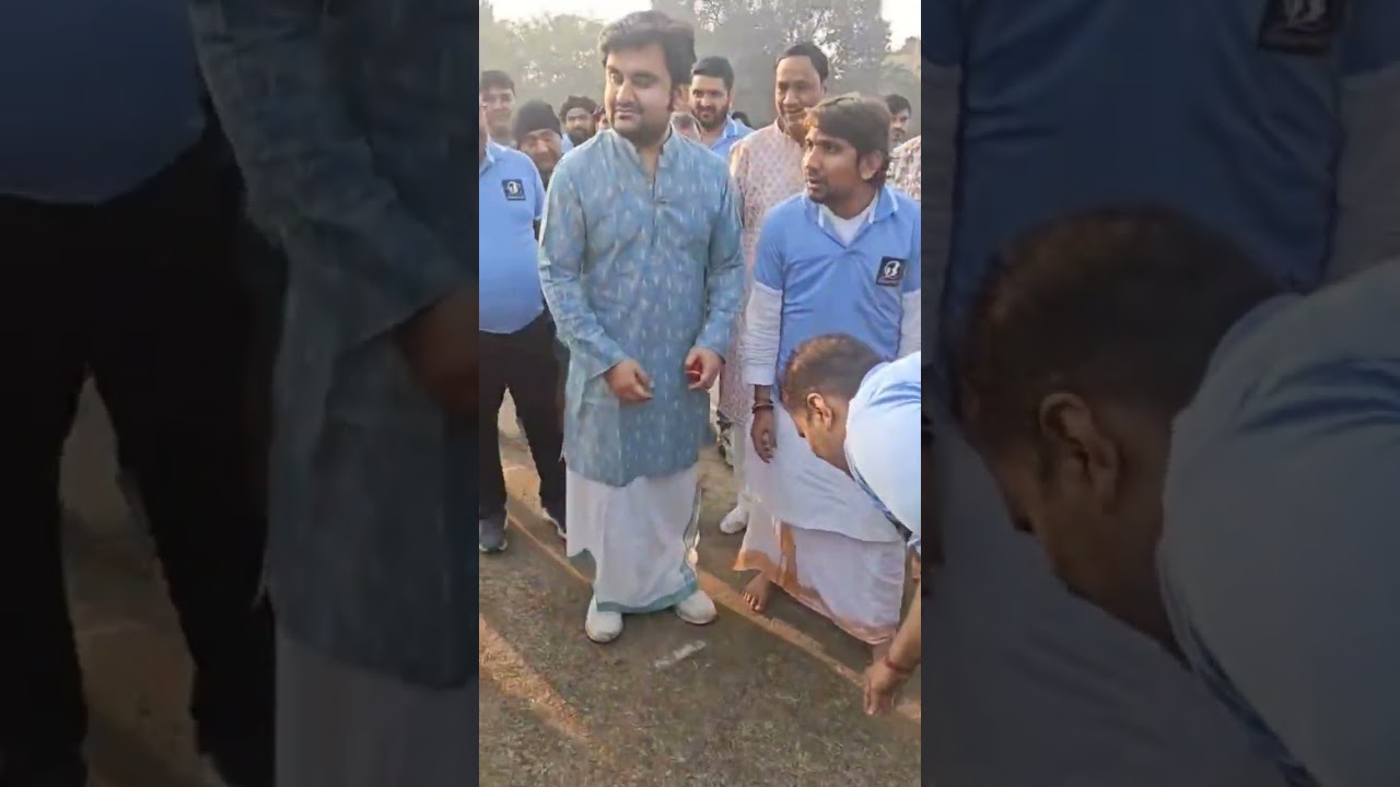 today indresh ji maharaj & devkinandan thakur playing cricket match at fc ground saltlake radheradhe