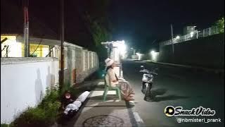 FRANK LEMPAR POCONG DENGAN PENJUAL NASI GORENG GUYS 😂