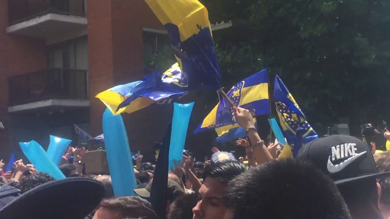 Banderazo Hotel Madero - Pre-final vuelta Libertadores 2018