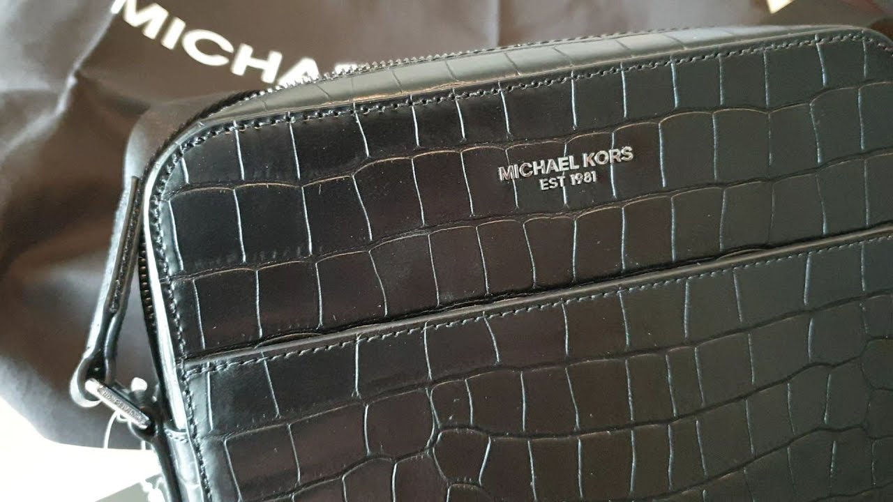 michael kors harrison leather flight bag