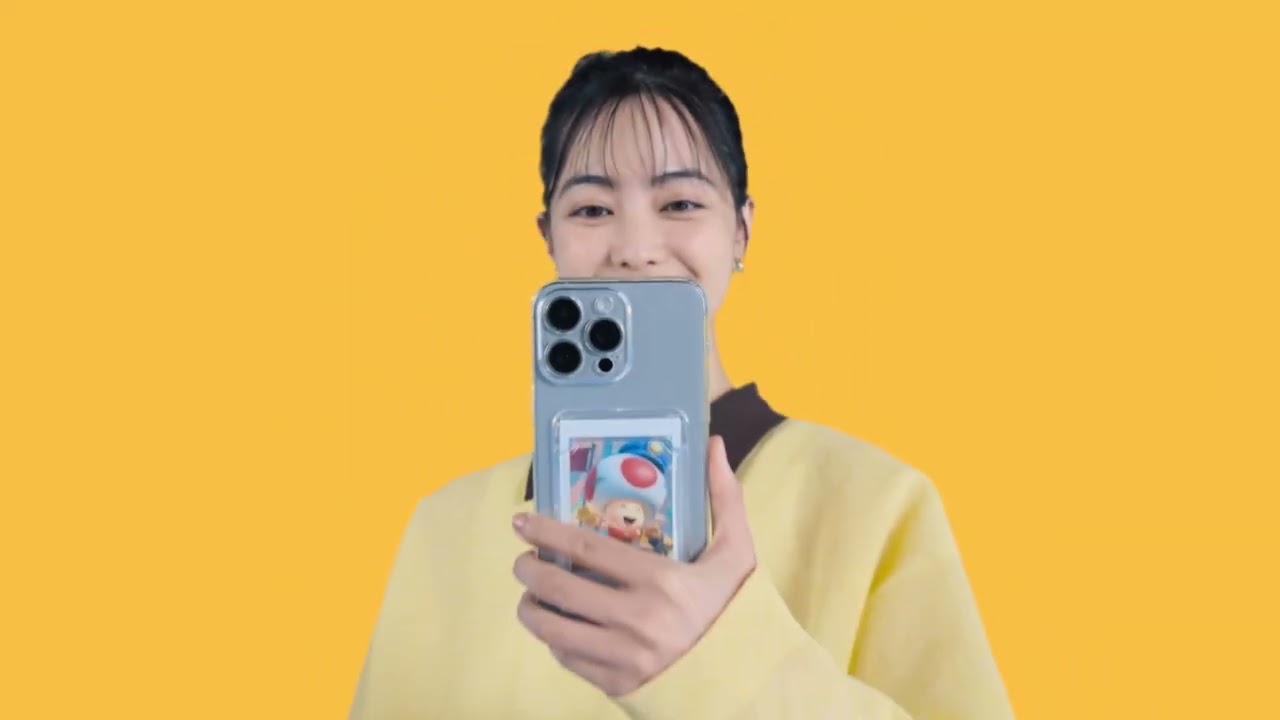 スーパーマリオ」のエフェクトで撮影やプリントができる、スマホ
