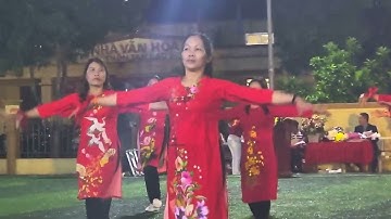 Giao lưu các câu lạc bộ dân vũ thể thao thôn Tam Lạc lần thứ nhất năm 2023 (Đội dân vũ Thôn Kìm 2)