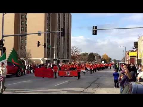Orange Crush - Sudlow Intermediate's Marching Tigers at the 2015 Davenport Veterans Day Parade