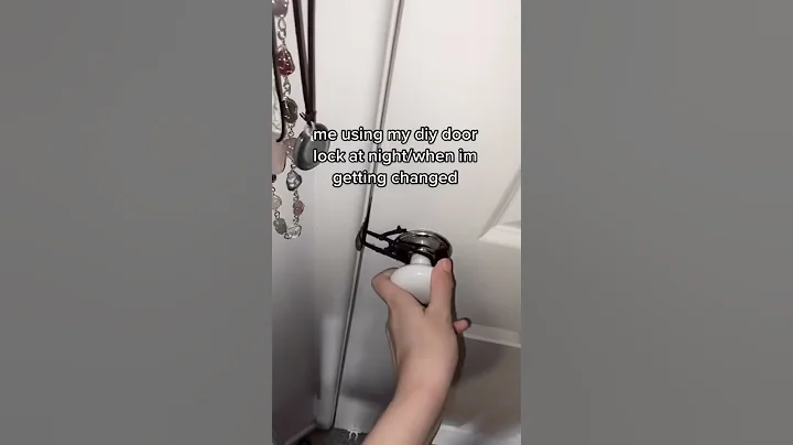Selfmade Door Lock | TikTok: @cryingandchaos