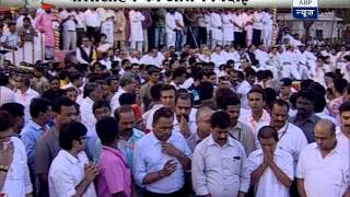 Funeral ritual of Bal Thackeray at Shivaji Park