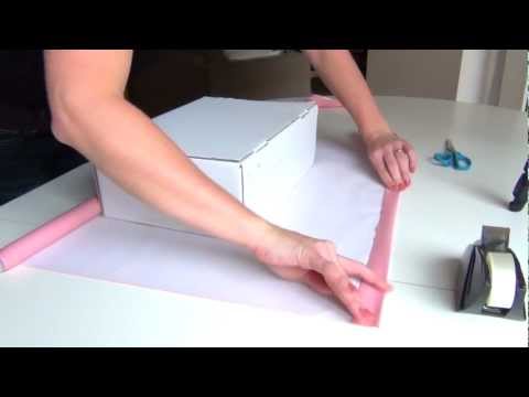 Video: Jak Zabalit Krabici Balicím Papírem