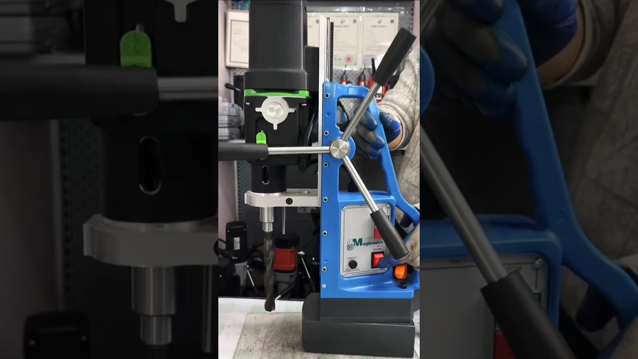 The MDS132 Mag magnetic drill bit features 360 left and right rotation.