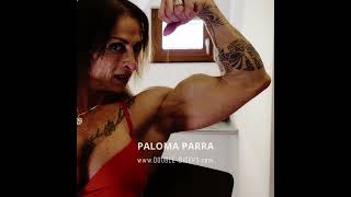 Paloma Parra posing her muscles #femalebodybuilding #muscularwomen