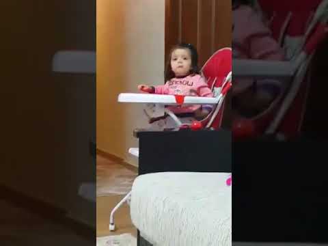 Ece kuzeni Keremle kavga etmiş (: